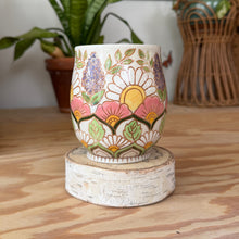 Load image into Gallery viewer, Bouquet Bloom Cup 22