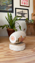 Load image into Gallery viewer, Bouquet Cup 29