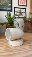 Load image into Gallery viewer, Bouquet Cup 29