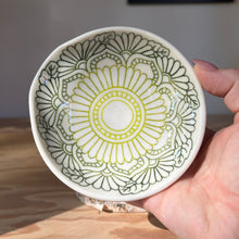 Load image into Gallery viewer, Verdant Mandala Spoon Rest 20