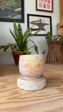 Load image into Gallery viewer, Sunset Mandala Cup 25
