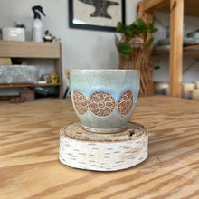 Load image into Gallery viewer, Moon Phase Cup 16
