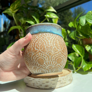 Lilac Drips Mandala Pot 29
