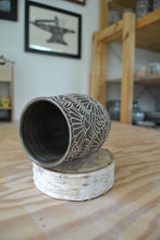Load image into Gallery viewer, Mandala Cup 6
